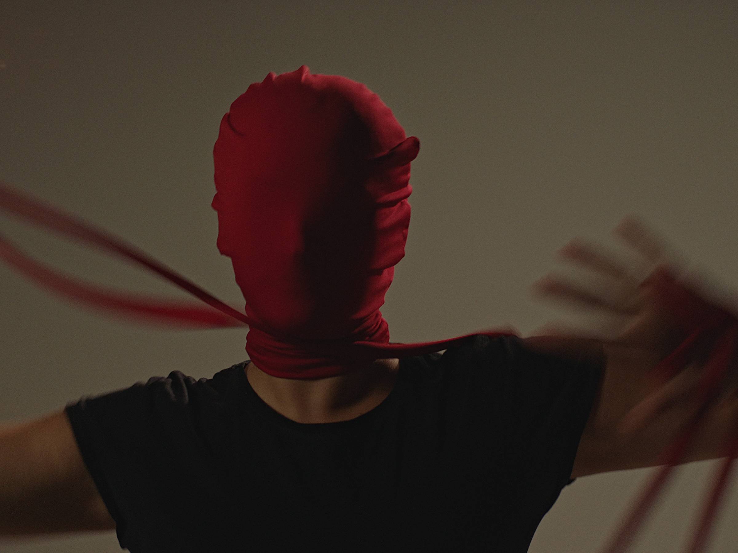 Sokaj — Red Flag still 4